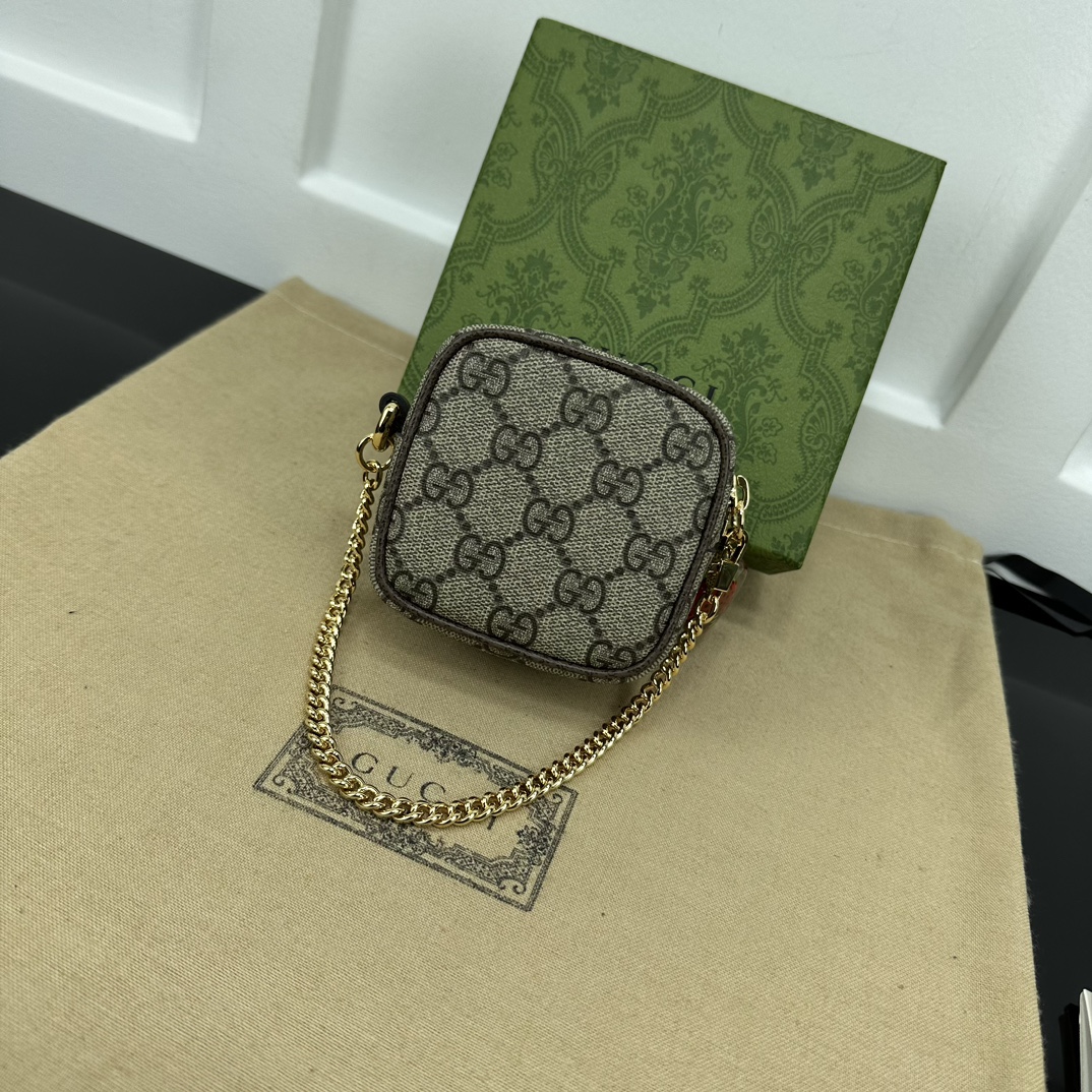 Gucci Satchel Bags